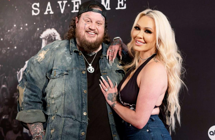 Jelly Roll Net Worth | His Age Career, Height, & Girlfriend.